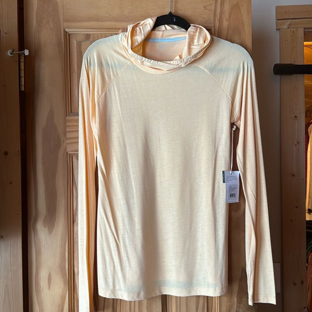 Women’s bamboo SPF hoodie